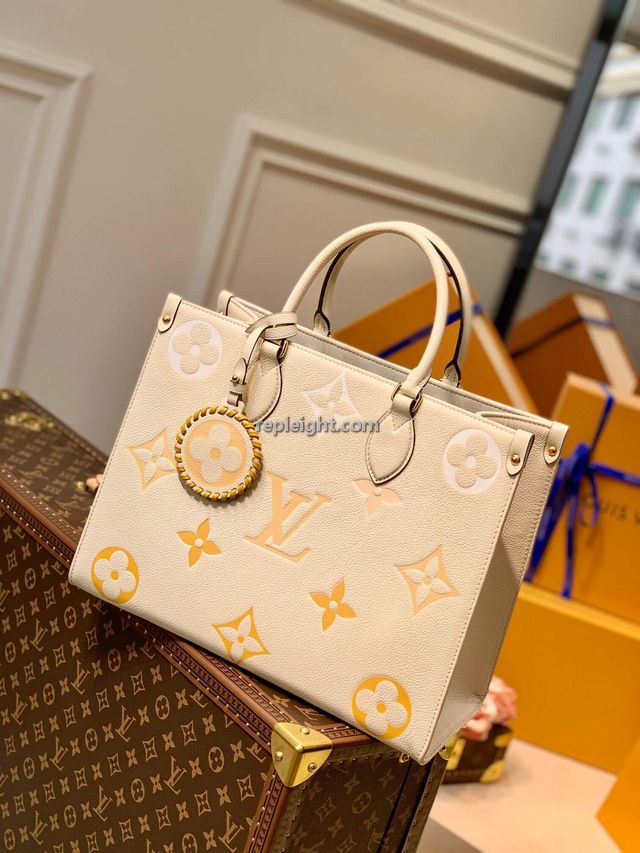 LOUIS VUITTON-M45717 루이비통 크림 모노그램 앙프렝뜨 온더고 MM