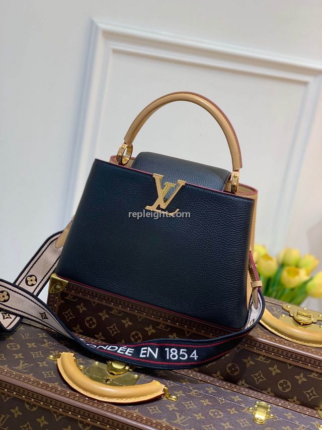 LOUIS VUITTON-M58608 루이비통 블랙/브라운 카퓌신 MM