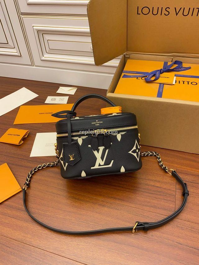 LOUIS VUITTON-M45780 루이비통 블랙 모노그램 앙프렝뜨 베니티 PM