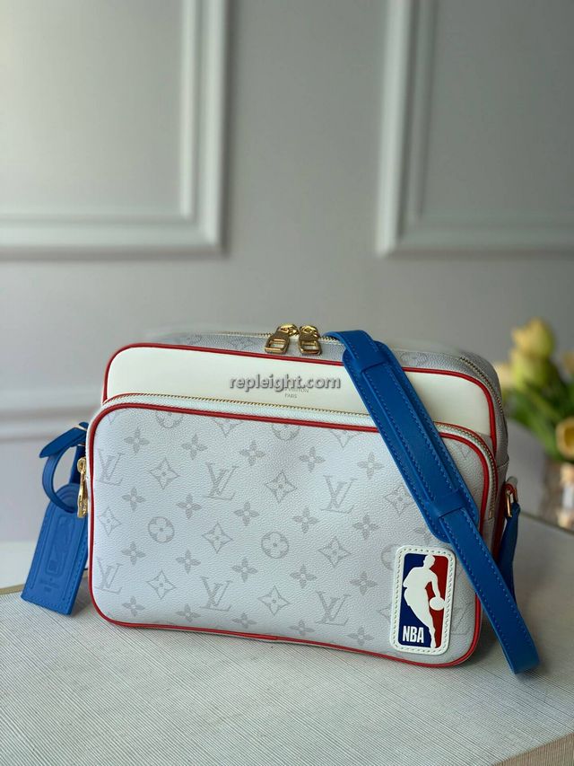 LOUIS VUITTON-M85141 루이비통 X NBA NIL Messenger Bag