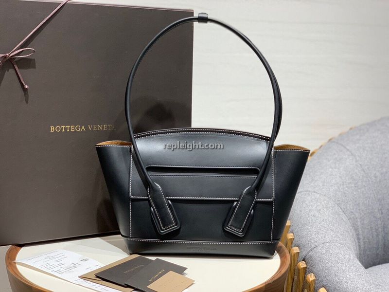 BOTTEGA VENETA-580725 보테가 베네타 블랙 팔멜라토 가죽 아르코 33 백