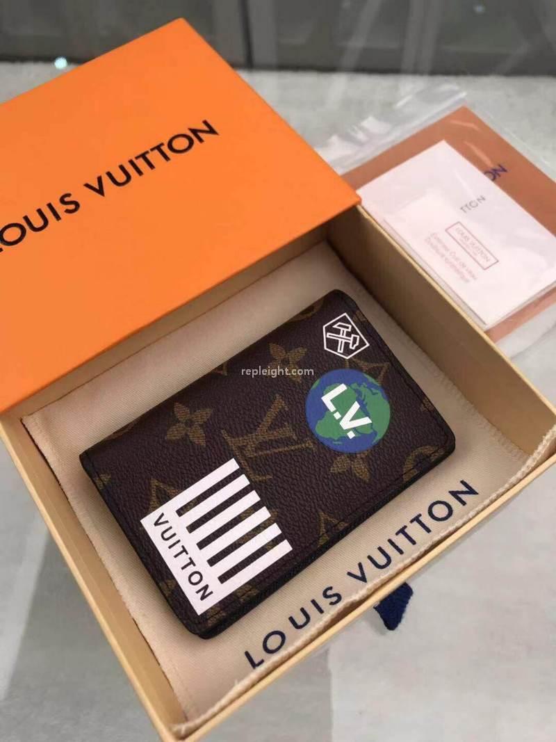 LOUIS VUITTON-M67818 루이비통 모노그램 스티커 프린트 포켓 오거나이저