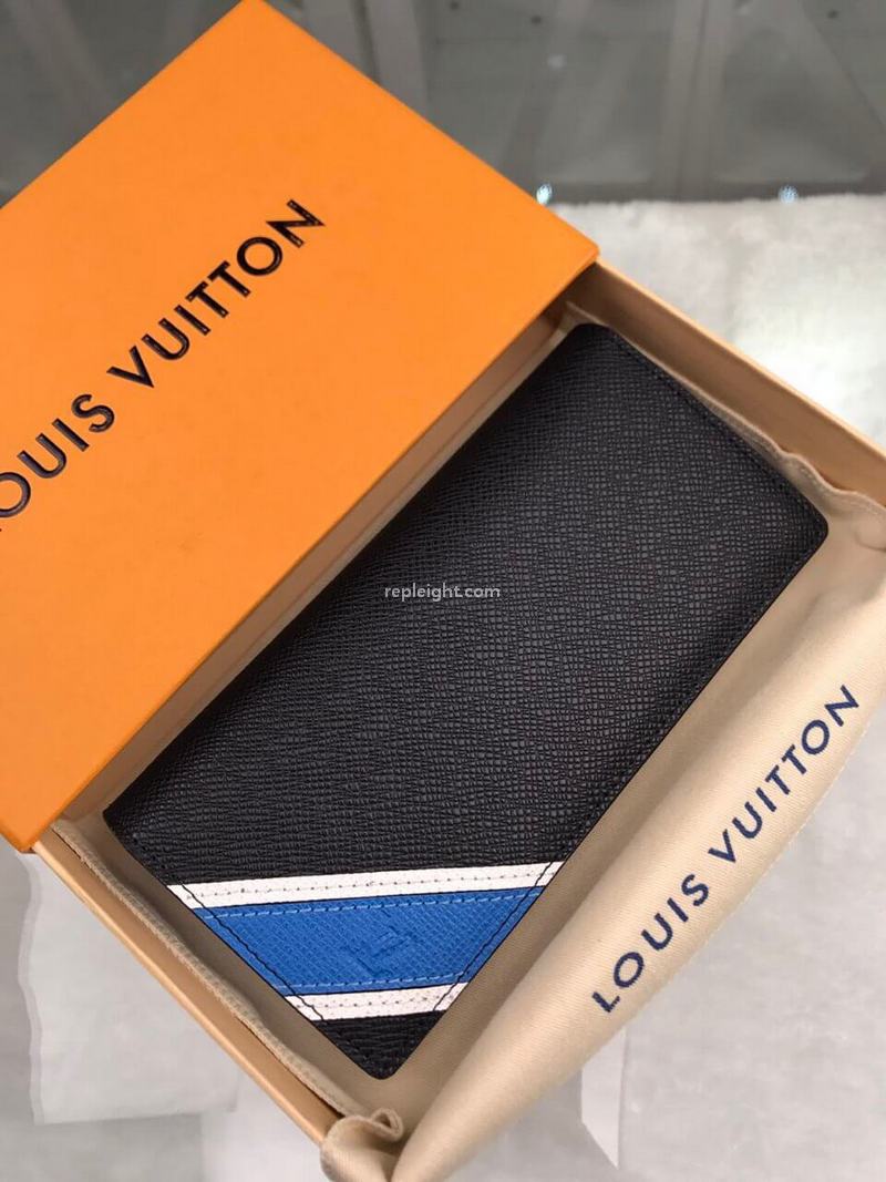 LOUIS VUITTON-M64094 루이비통 타이가 레더 지피 월릿 버티컬