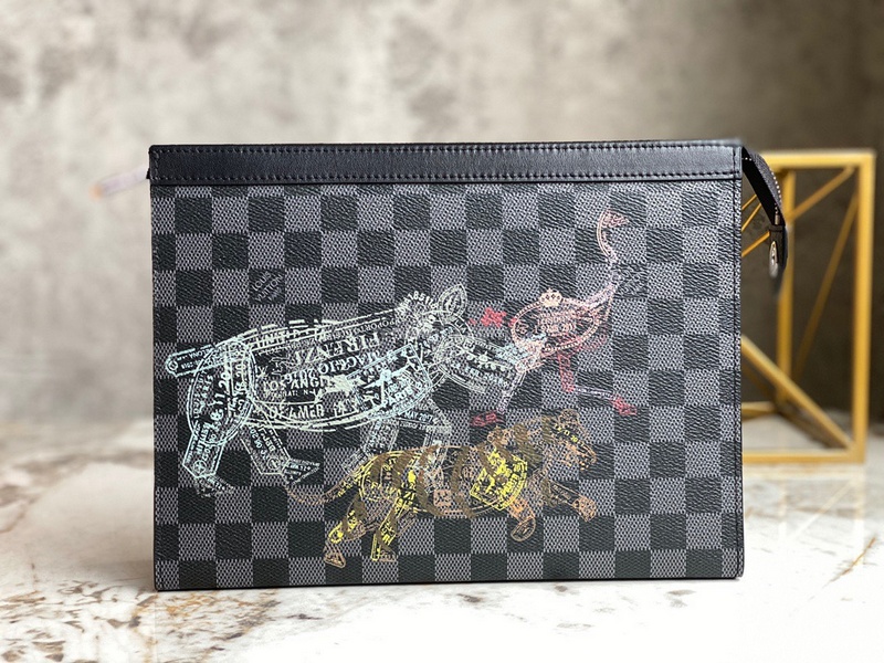 LOUIS VUITTON-N64605 루이비통 다미에 그라파이트 야생 동물 프린트 포쉐트 보야주 MM