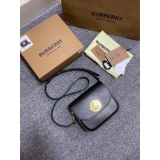 BURBERRY-80557741 버버리 가죽 스몰 엘리자베스 백