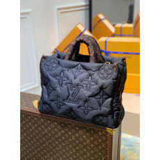 LOUIS VUITTON-M21053 루이비통 온더고 GM