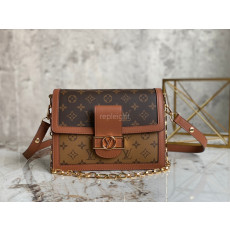 LOUIS VUITTON-M45958 도핀 MM