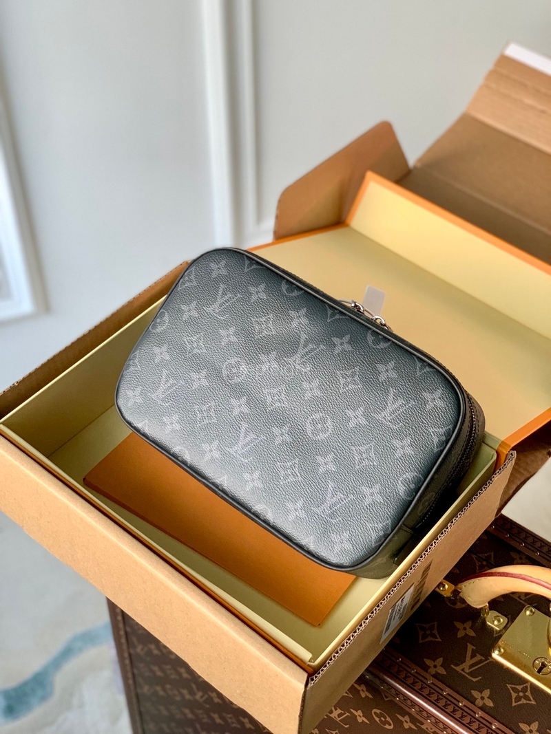 LOUIS VUITTON-M43383 토일렛 파우치 GM