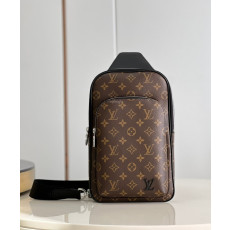 LOUIS VUITTON-M46327 에비뉴 슬링 백