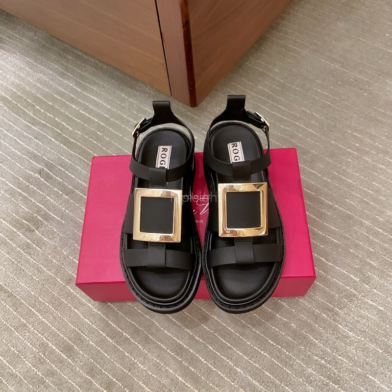 로저 비비에 - Roger Vivier 비브 레인저스 메탈 버클 샌들 3CM (4)