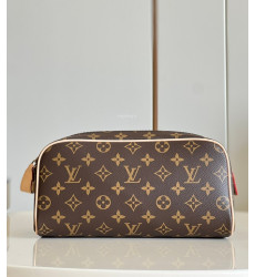 LOUIS VUITTON-M44494 토일렛 도프 파우치