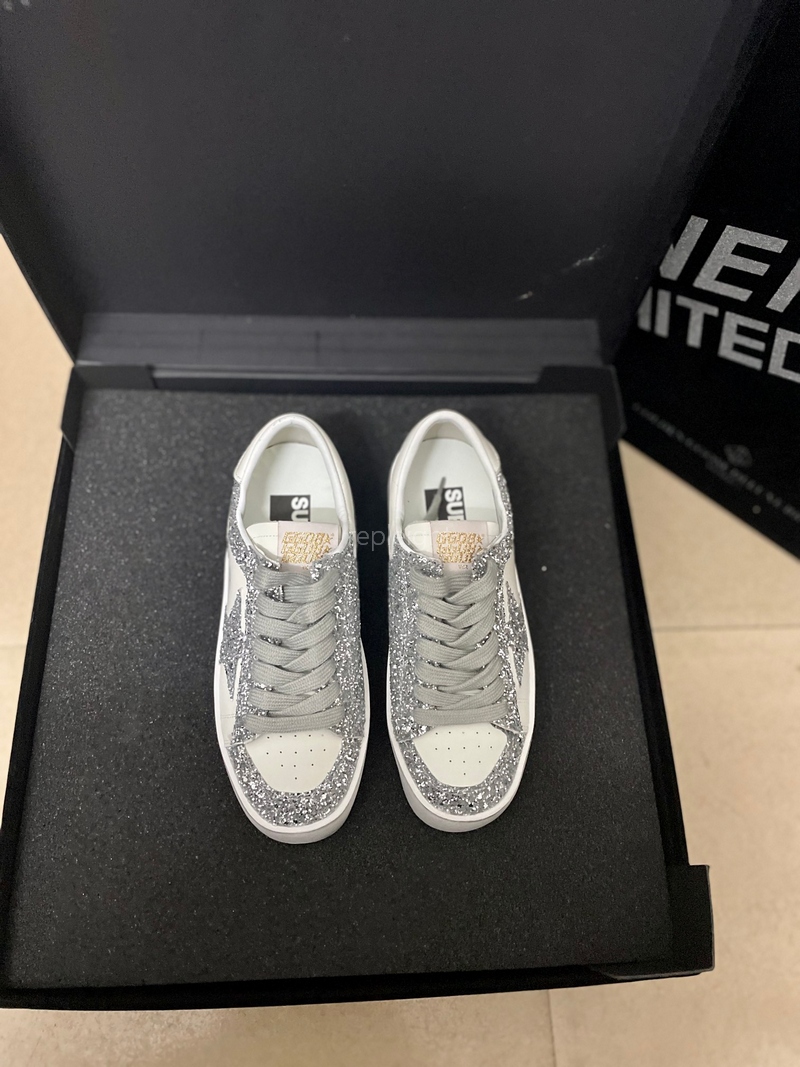 골든구스- GWF00128.F002185.80185 Stardan sneakers with silver glitter (남여공용)