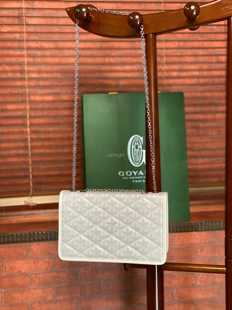 GOYARD-고야드 Sac Alexandre III  (3)