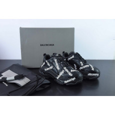 발렌시아가- BALENCIAGA 536737W2FAB1090 TRIPLE S 로고타입 스니커즈 블랙 (남여공용)