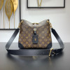 LOUIS VUITTON-M45353 오데온 PM