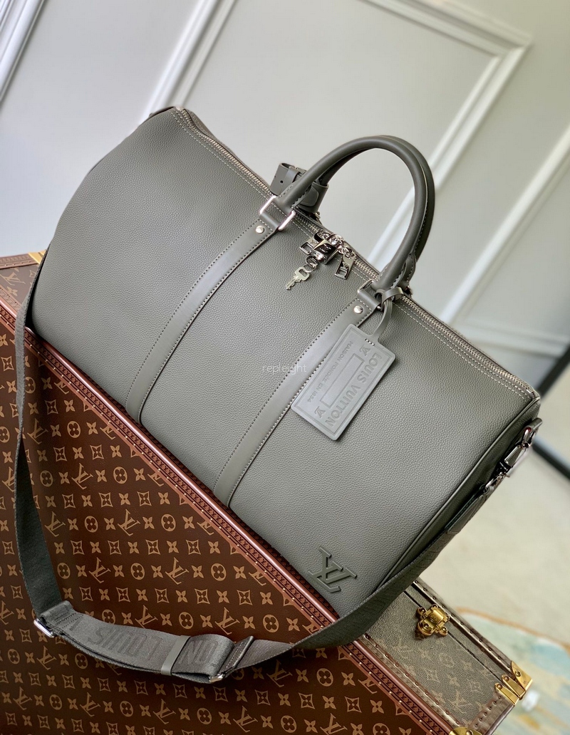 LOUIS VUITTON-M21536 키폴 반둘리에 50