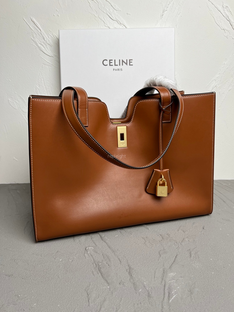 CELINE-112583EZU.38NO CABAS 16 IN SMOOTH CALFSKIN