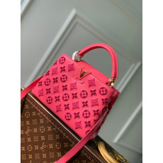 LOUIS VUITTON-루이비통 M22922 카퓌신 B