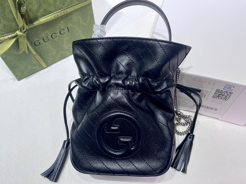 GUCCI- 구찌 760313 AACP7 1000 [구찌 블론디] 미니 버킷백